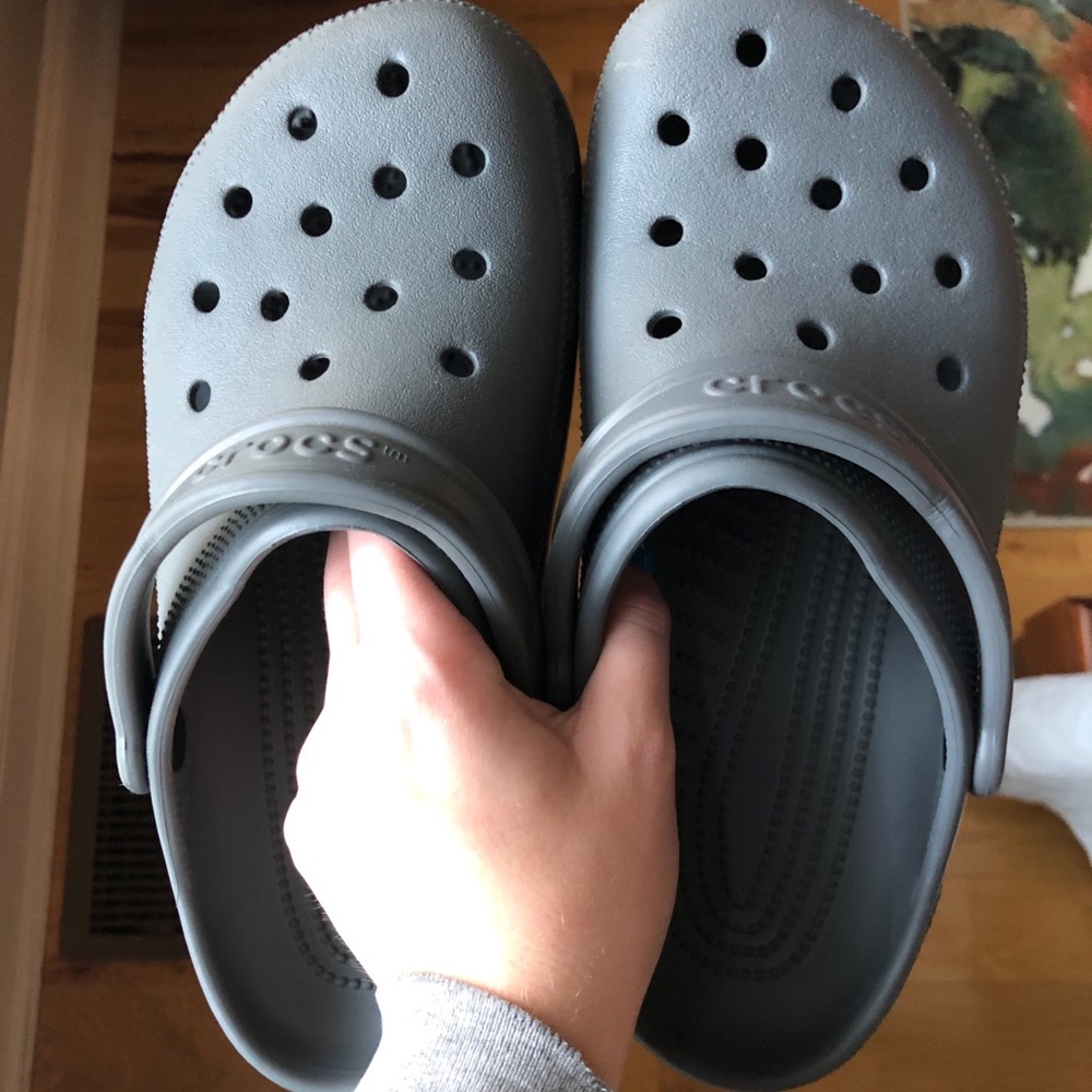 GREAT gray Crocs